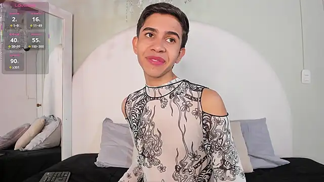 Snapshot of JoshuaSanzz chatting on November 2025 03:34:02 AM JoshuaSanzz online show from November 2025 03:34:02 AM