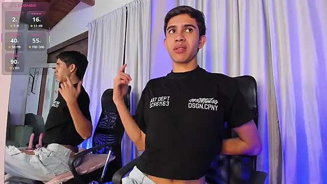 Snapshot of JoshuaSanzz chatting on November 2025 03:32:02 AM JoshuaSanzz online show from November 2025 03:32:02 AM