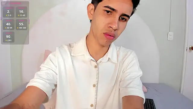 Snapshot of JoshuaSanzz chatting on October 2025 03:36:01 AM JoshuaSanzz online show from October 2025 03:36:01 AM