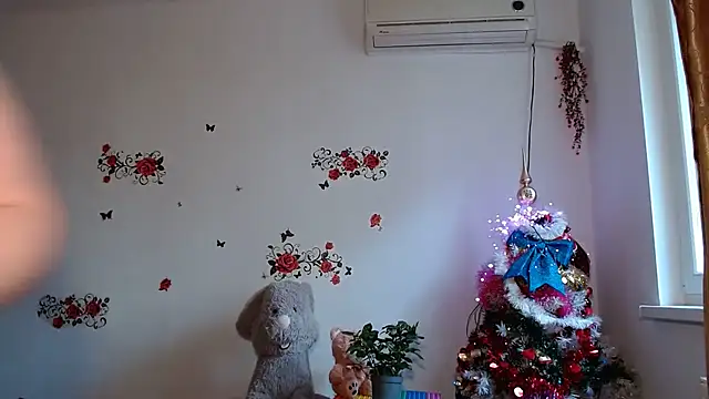 andreea2011 online show from October 2025 10:47:01 AM