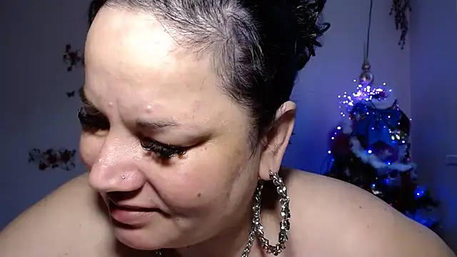 andreea2011 online show from October 2025 06:12:01 AM