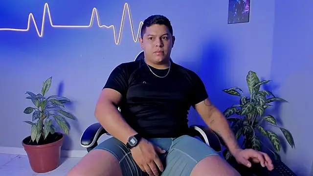 Maximus Steel online show from November 2025 11:49:02 AM