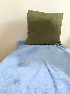 Snapshot of PussyLover880099 chatting on September 2025 12:05:01 PM PussyLover880099 online show from September 2025 12:05:01 PM