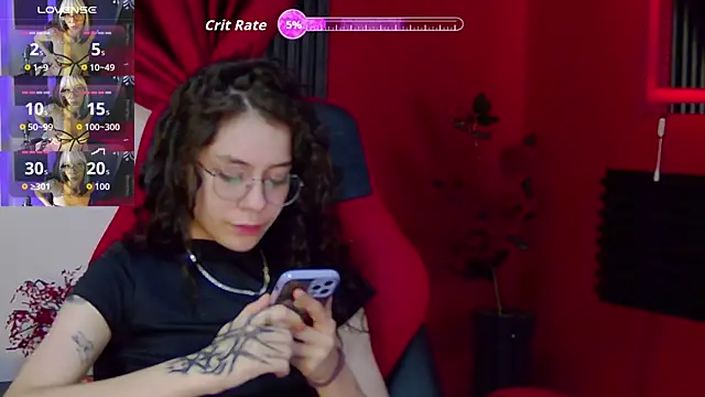 RavennMoonn online show from October 2025 09:05:02 PM