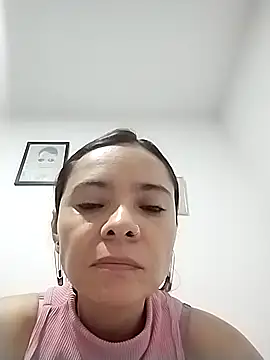 Cami Konor online show from October 2025 09:27:02 PM
