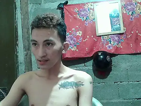 Asian twinkk online show from October 2025 10:05:02 AM
