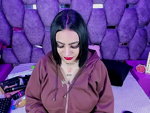 Snapshot of nikky_latin chatting on February 2026 03:09:02 AM nikky latin online show from February 2026 03:09:02 AM