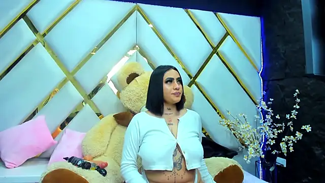nikky latin online show from September 2025 03:56:01 AM