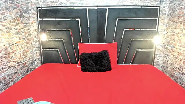 ALYANNA HOT  online show from October 2025 12:24:01 PM