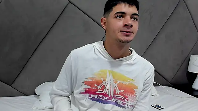 andrew colleman online show from November 2025 07:23:02 AM