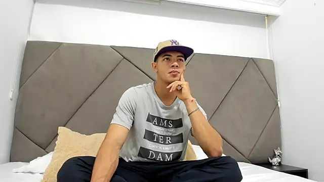 andrew colleman online show from September 2025 07:28:02 PM