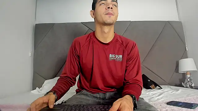 andrew colleman online show from October 2025 03:40:02 AM