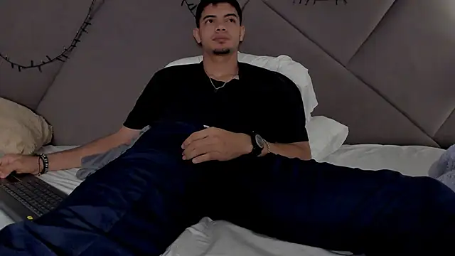 andrew colleman online show from November 2025 07:41:02 AM