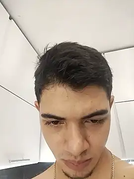 andrew colleman online show from November 2025 10:32:01 PM