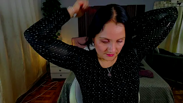 Snapshot of kataleya_29 chatting on November 2025 09:15:01 PM kataleya 29 online show from November 2025 09:15:01 PM