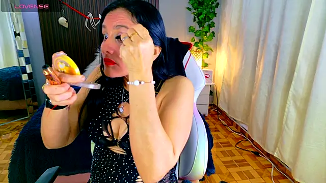 Snapshot of kataleya_29 chatting on October 2025 09:37:02 PM kataleya 29 online show from October 2025 09:37:02 PM