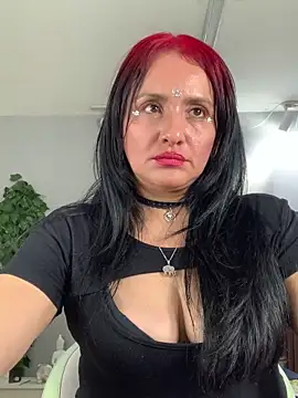 Snapshot of kataleya_29 chatting on December 2025 08:04:02 PM kataleya 29 online show from December 2025 08:04:02 PM