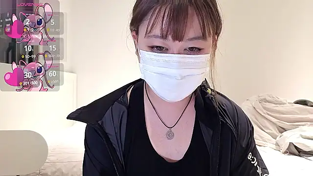 Snapshot of leelana217 chatting on November 2025 03:38:01 PM leelana217 online show from November 2025 03:38:01 PM