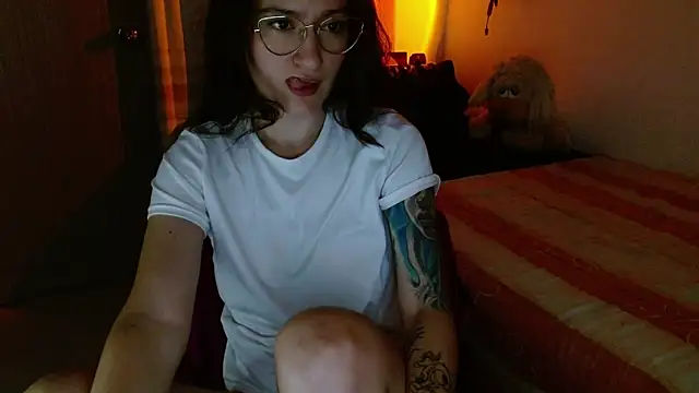 lia ana online show from May 2026 05:33:01 AM