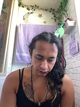 Snapshot of TranSexualJade95 chatting on April 2026 07:20:01 PM TranSexualJade95 online show from April 2026 07:20:01 PM