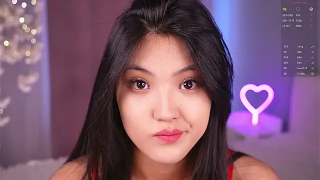 FancyEsten online show from March 2026 07:58:02 AM