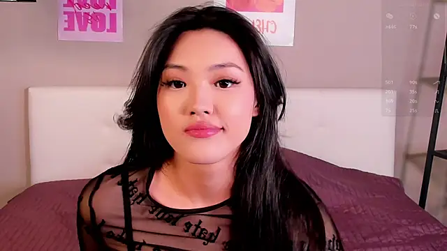 FancyEsten online show from October 2025 08:05:01 AM