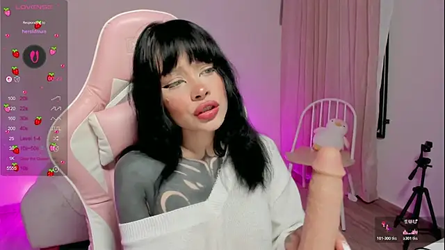 AlinaLukyanova online show from November 2025 04:49:02 AM