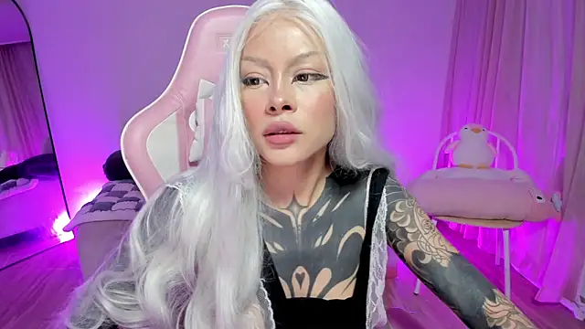 AlinaLukyanova online show from September 2025 03:35:02 AM