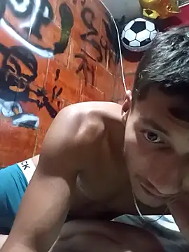 alexandercruz online show from February 2026 11:44:02 PM