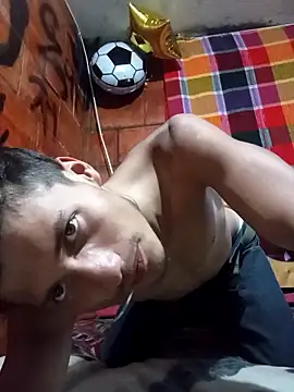 alexandercruz online show from February 2026 11:37:01 PM