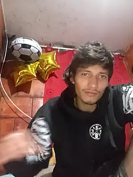 Snapshot of alexandercruz chatting on December 2025 06:52:02 AM alexandercruz online show from December 2025 06:52:02 AM