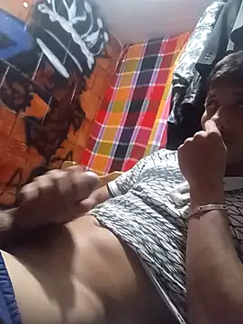 alexandercruz online show from February 2026 10:51:02 PM