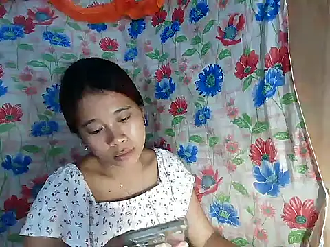 Pinay Skinny18 online show from October 2025 01:12:02 PM