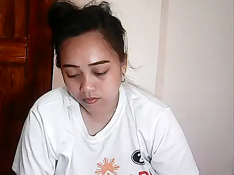 Pinay Chubby20 online show from April 2026 09:33:02 PM