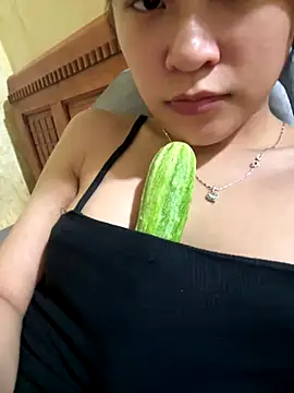 Snapshot of Sayhi_xo chatting on December 2025 03:18:02 PM Sayhi xo online show from December 2025 03:18:02 PM