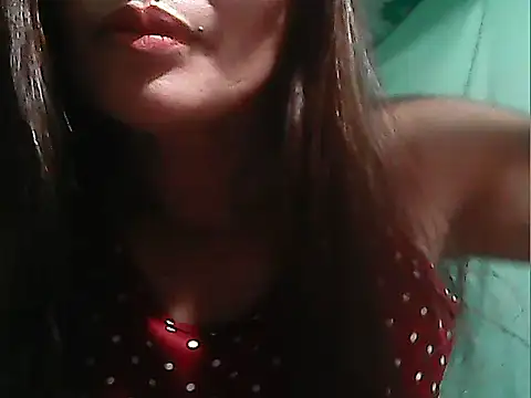 Snapshot of Juicy_69xx chatting on September 2025 06:52:01 PM Juicy 69xx online show from September 2025 06:52:01 PM