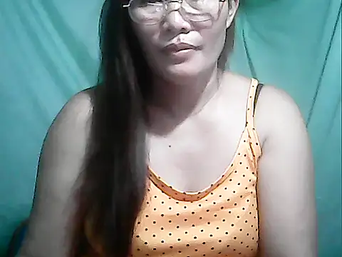 Snapshot of Juicy_69xx chatting on September 2025 07:20:02 PM Juicy 69xx online show from September 2025 07:20:02 PM