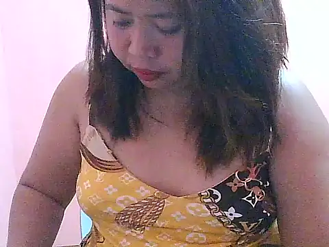 fresh rosie online show from April 2026 06:25:02 PM