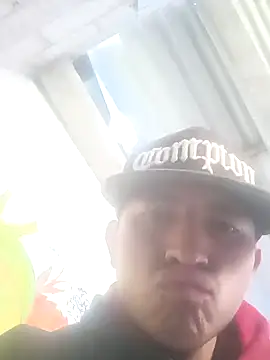 Narckse online show from November 2025 10:58:01 PM