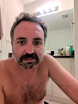 cloudymatt online show from October 2025 06:33:02 AM