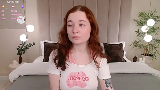 Snapshot of NancyJonson chatting on June 2026 03:04:01 AM NancyJonson online show from June 2026 03:04:01 AM