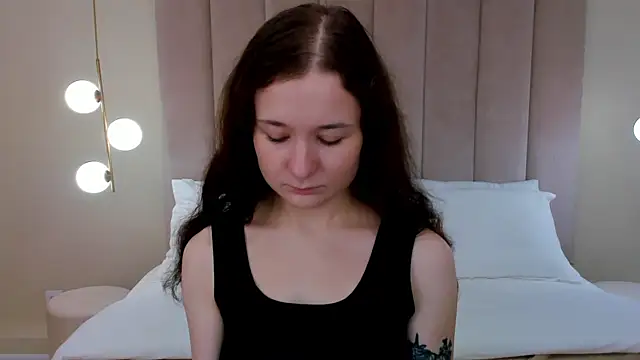 NancyJonson online show from September 2025 02:51:01 AM