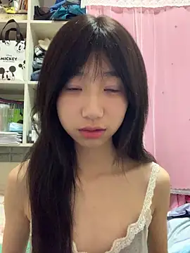 YuKino-999 online show from October 2025 05:14:02 PM