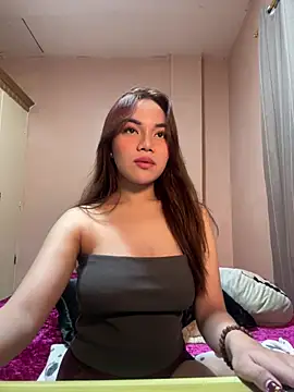 Snapshot of expnsivecandy chatting on June 2026 07:14:01 AM expnsivecandy online show from June 2026 07:14:01 AM