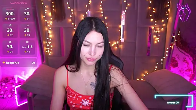 EliseVelour online show from March 2026 01:51:03 PM