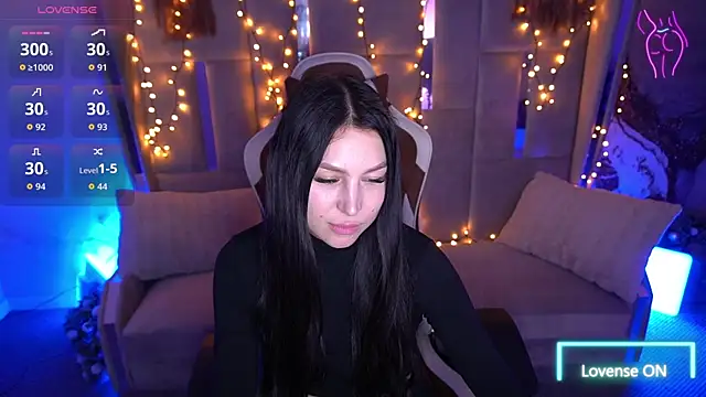 EliseVelour online show from February 2026 02:06:02 PM