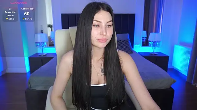 EliseVelour online show from May 2026 12:46:01 PM