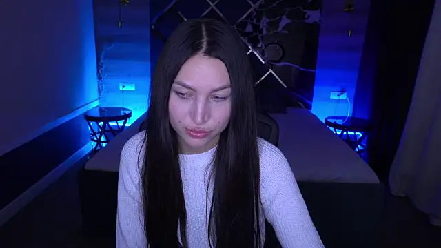 EliseVelour online show from November 2025 01:59:02 PM