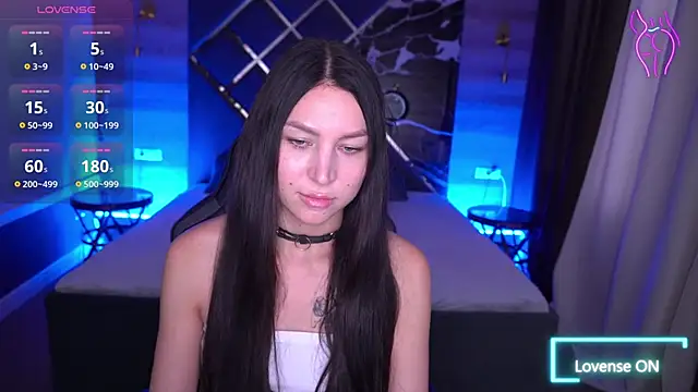 EliseVelour online show from November 2025 01:39:02 PM