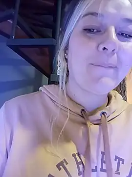 Fernandar2025 online show from November 2025 12:36:01 AM